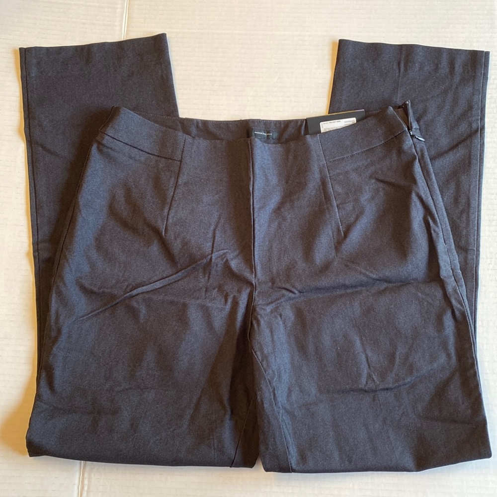 Worthington Modern Fit rayon blend side zip slim leg stretch slacks pants